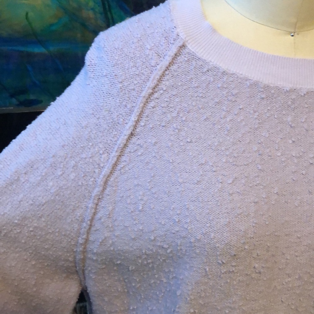 Hersy lavendar nubby sweatshirt with wide Henley shoulder seams. Modern crewneck - Picture 4 of 9